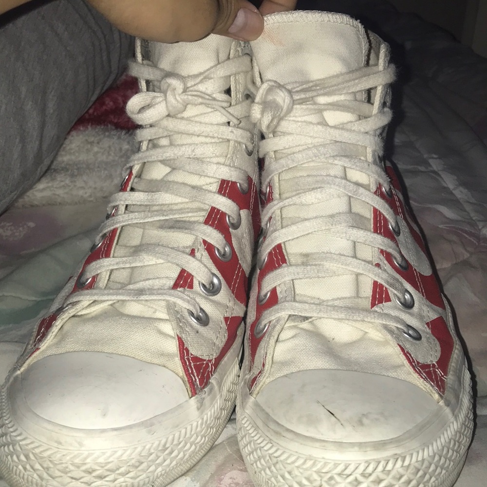 Converse - Picture 4 of 4